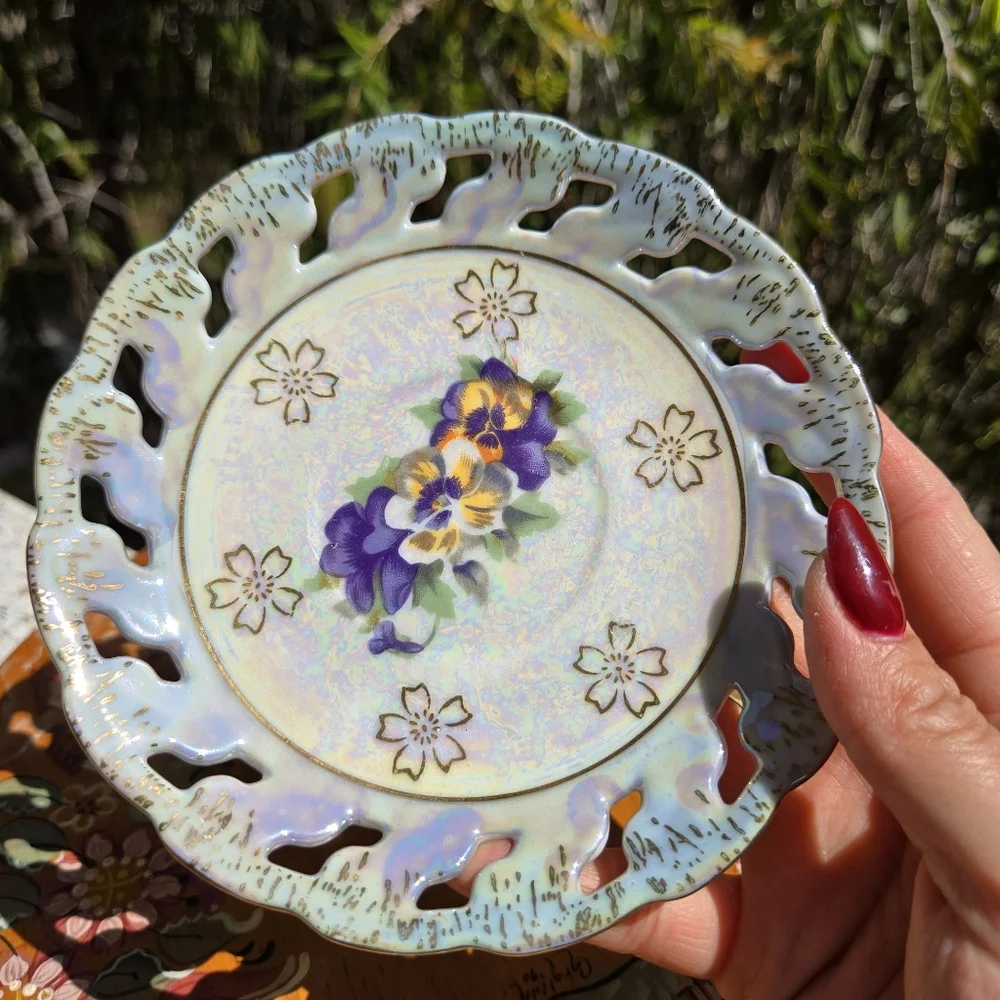Vntg Lusterware‎ Footed Cup Pierced Saucer Gold trim B. P. Import Japan ART DECO